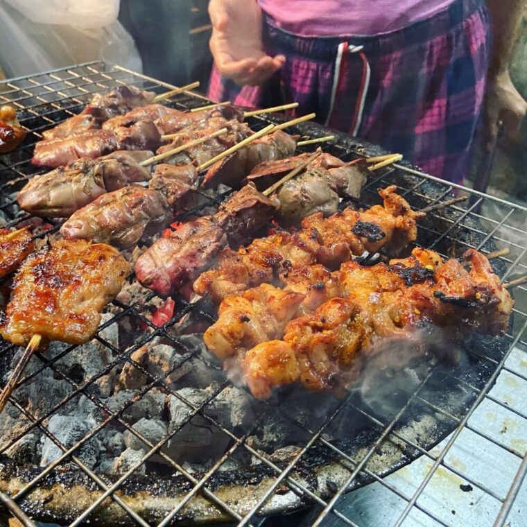 タイおかず料理【ガイヤーン屋台】タイ風焼き鳥