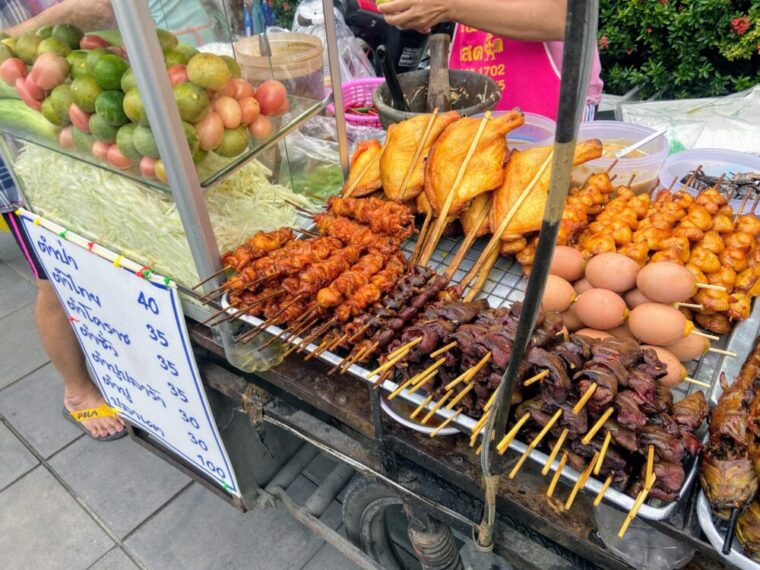 タイおかず料理【ガイヤーン屋台】タイ風焼き鳥