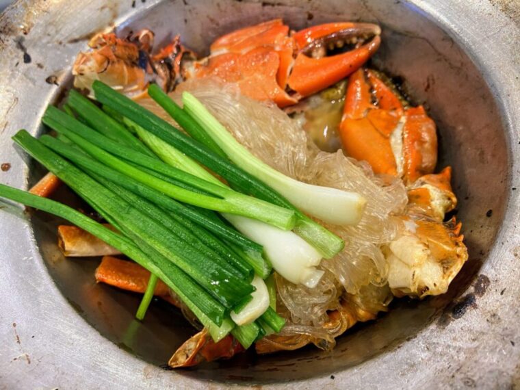 タイ麺料理【プーオップウンセン】タイ風カニ春雨蒸し