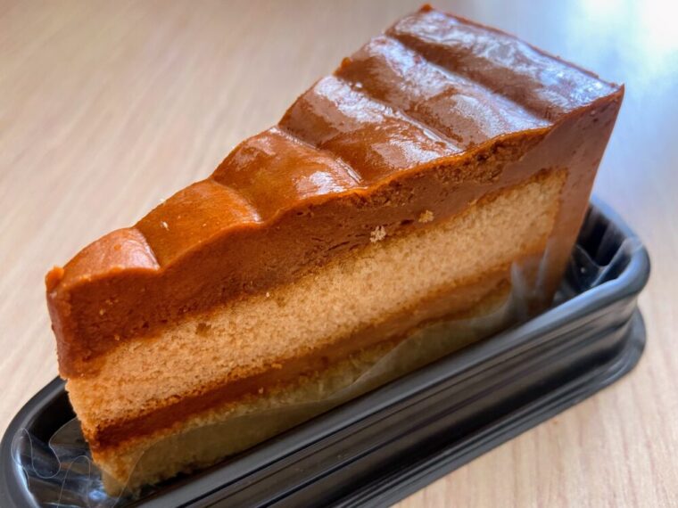 タイデザート【カノムケーキチャータイ】タイティーケーキ