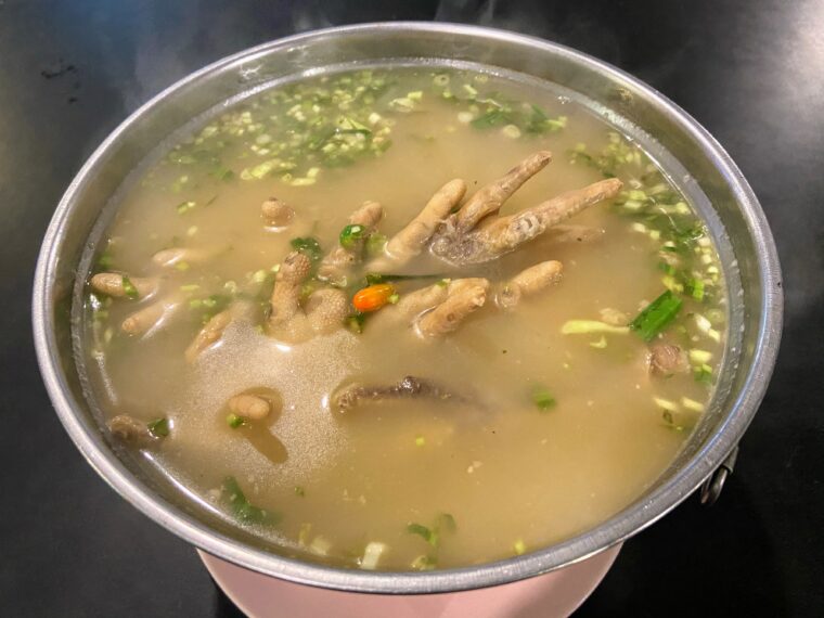 タイスープ料理【スーパーティンガイモーファイ】激辛もみじスープ