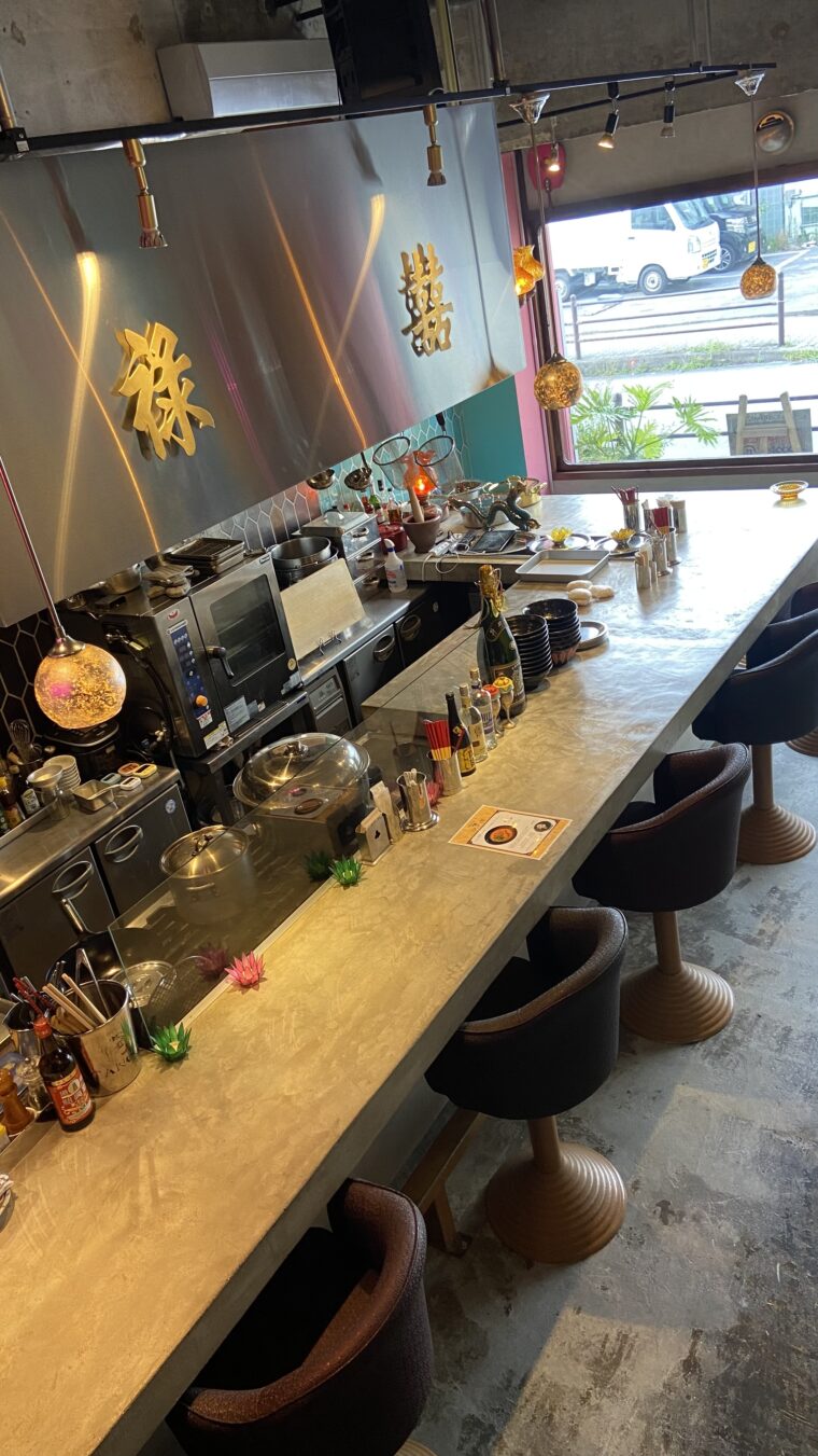 那覇市安里【カオソーイ屋】の店内